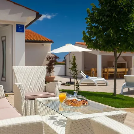 Milemanda Villa